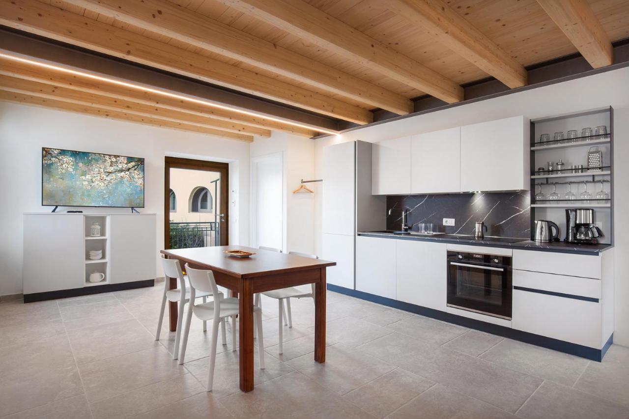 فيلا Casa Rosa برنزوني سول جاردا المظهر الخارجي الصورة